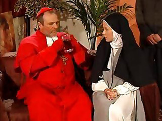 nun and priest m27